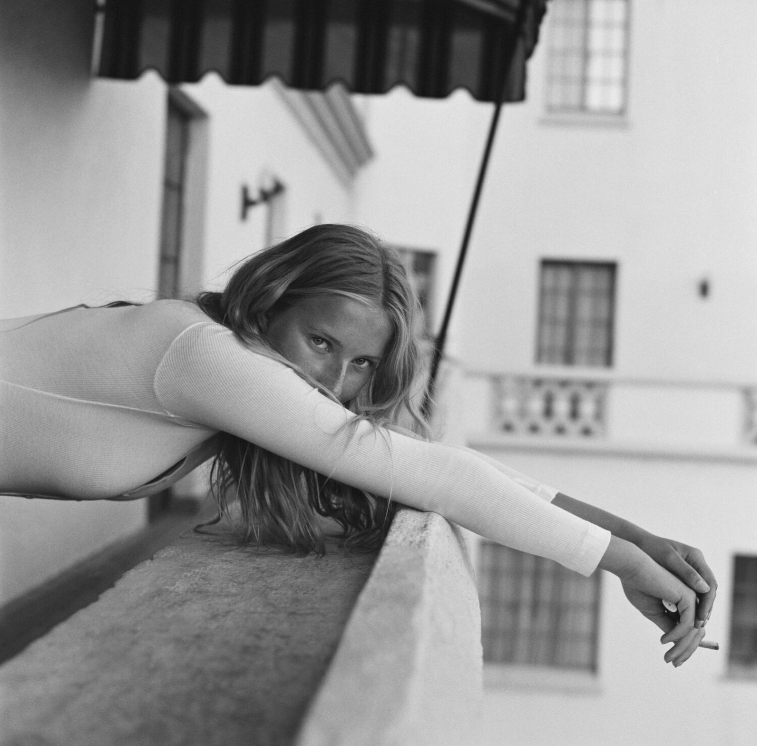 NATALIE LUDWIG ISSUE MAGAZINE