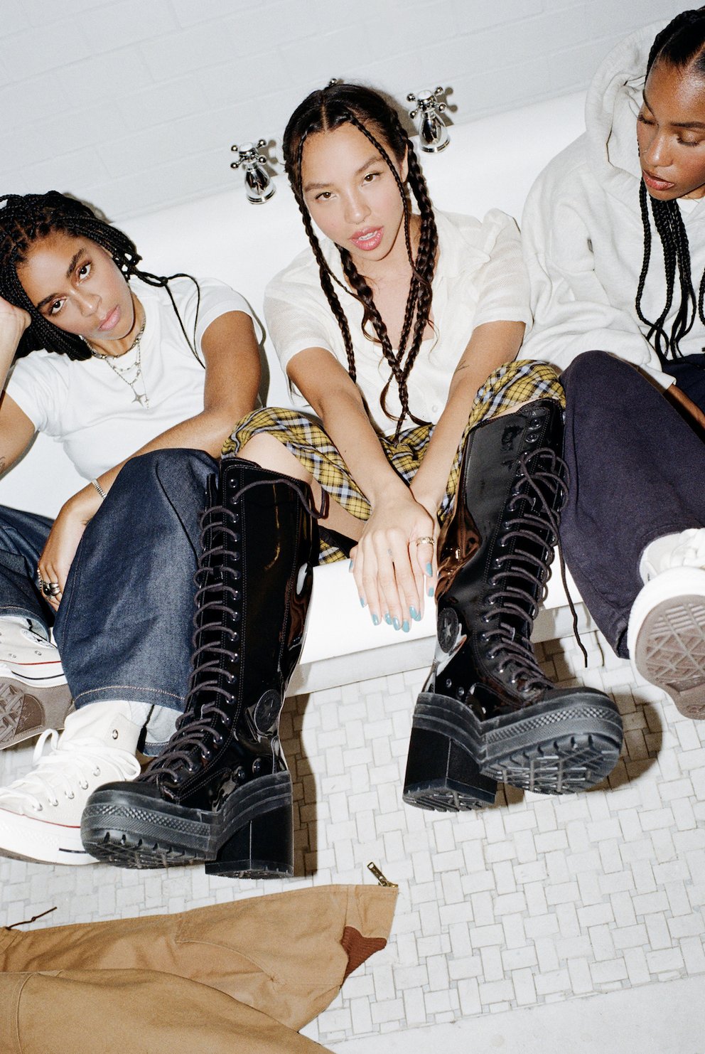 Converse