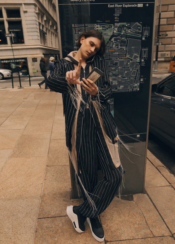 MONROWE - GABRIELA CELESTE