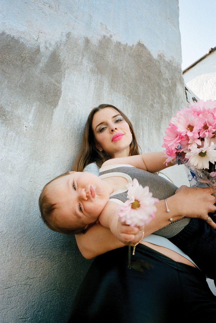 JULIA FOX X EDITORIAL MAGAZINE