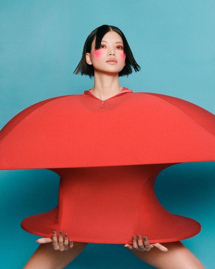 Vogue Japan - Tanya and Zhenya Posternak