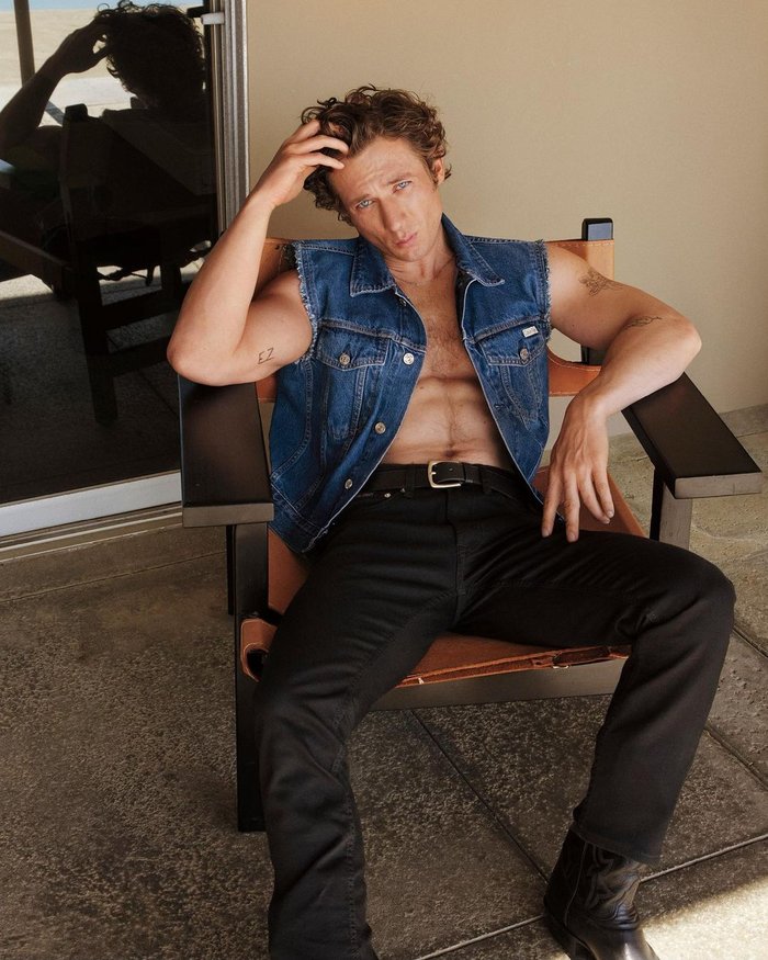 Calvin Klein - Mert Alas