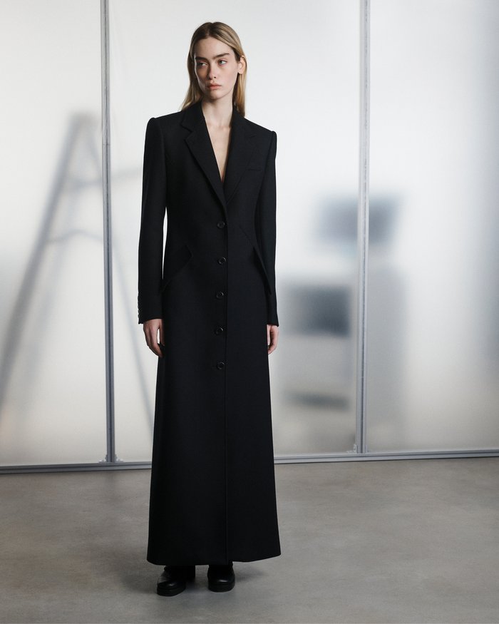 HELMUT LANG FW 25 LOOKBOOK - Justin Leveritt