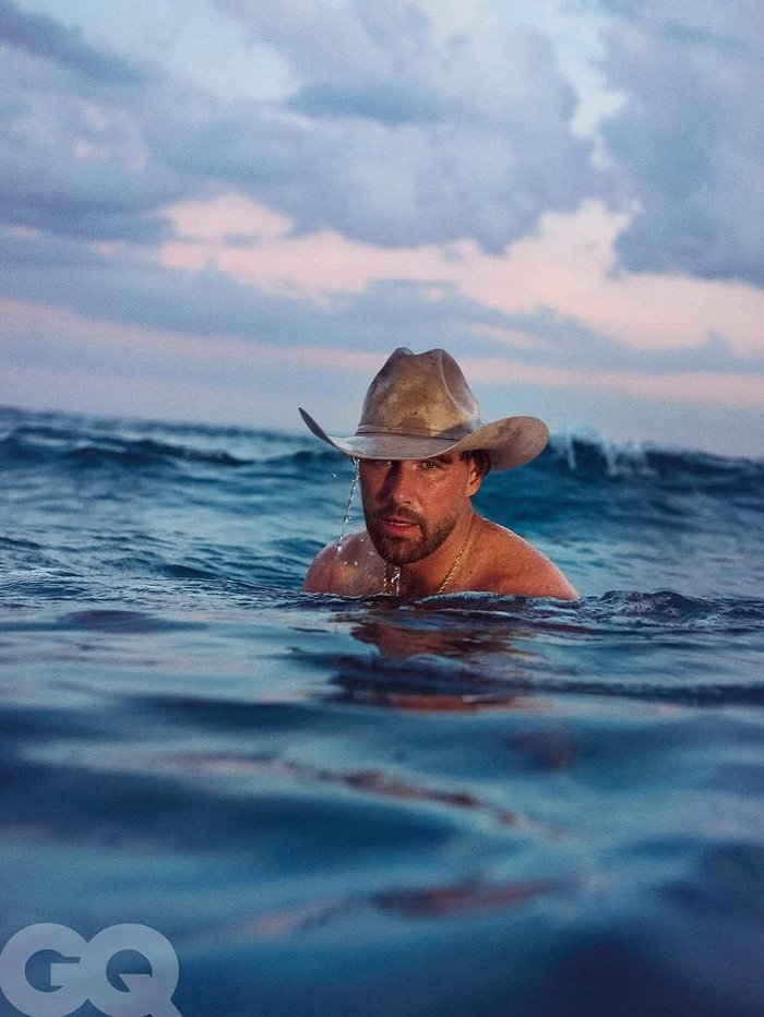 GQ -Travis Kelce