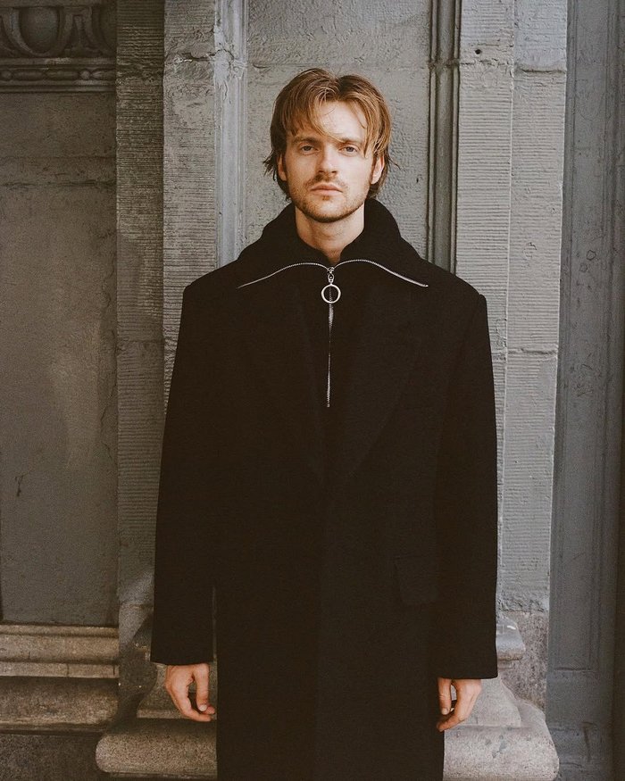 L’OFFICIEL HOMMES X FINNEAS - zackery michael