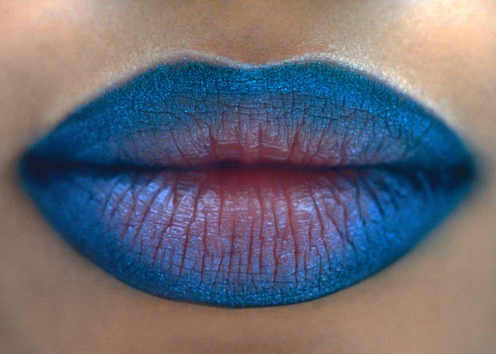 VOGUE BLUE - Andres Jaña