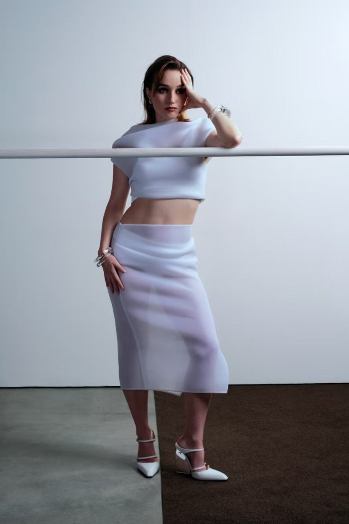 Elle US x Kaitlyn Dever - Tina Tyrell