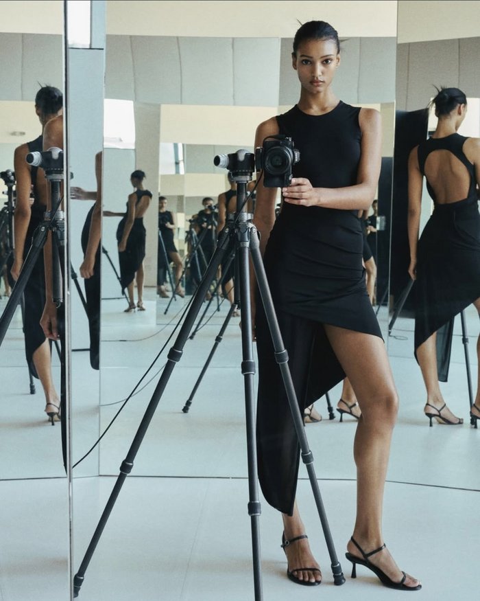 HELMUT LANG SP 26 - Justin Leveritt