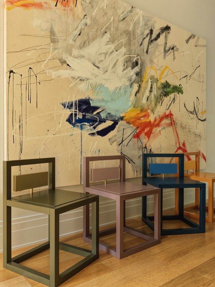 The Painting Chair - Chris Mottalini