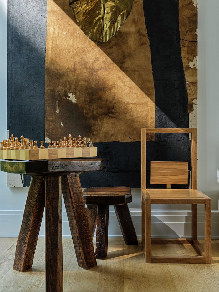 The Painting Chair - Chris Mottalini