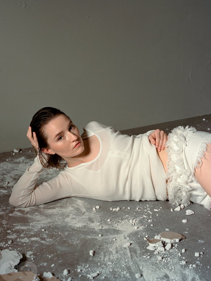 GQ HYPE - Kaitlyn Dever