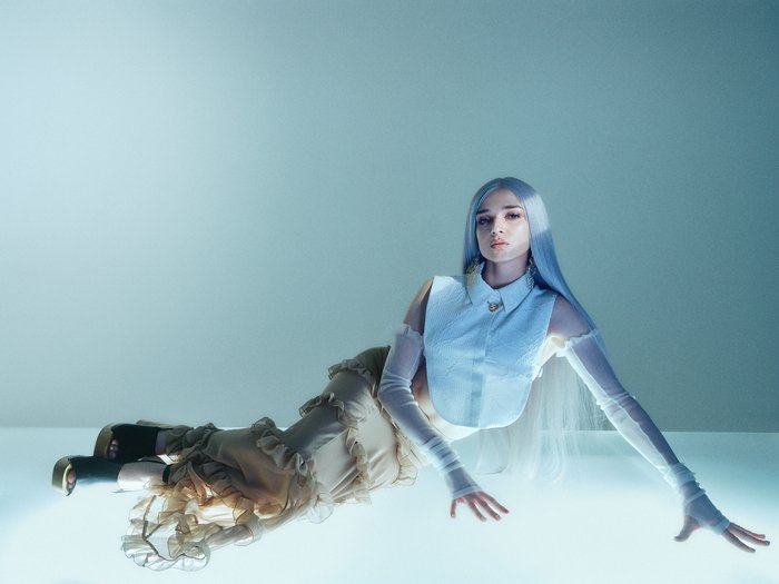 V Magazine