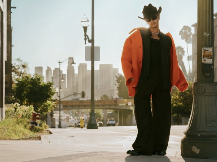 Billboard x Dustin Conrad 