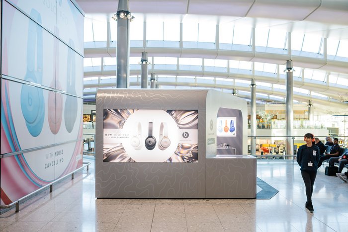 Beats Solo Pro Pop-Up (London Heathrow) 