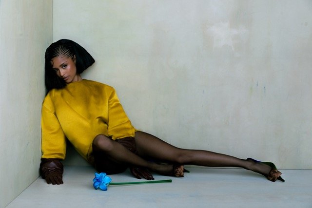 GLAMOUR X TYLA - DELALI AYIVI