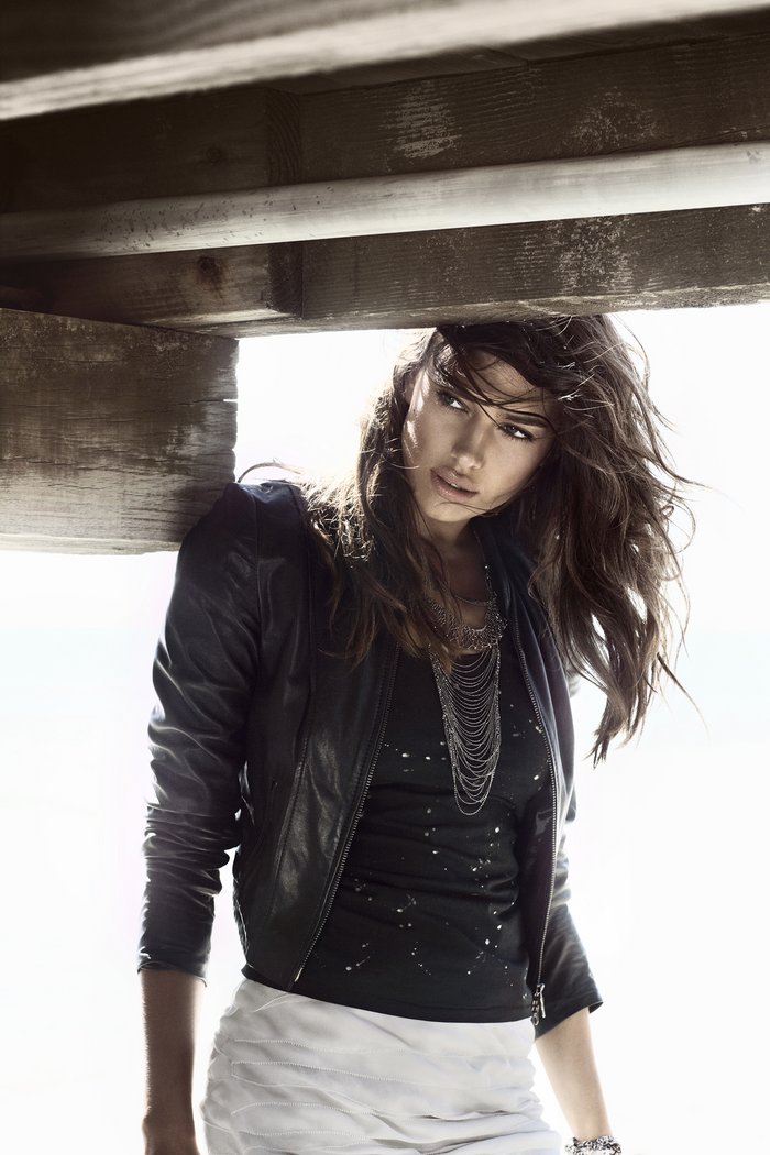 Armani Exchange - Matthew Scrivens