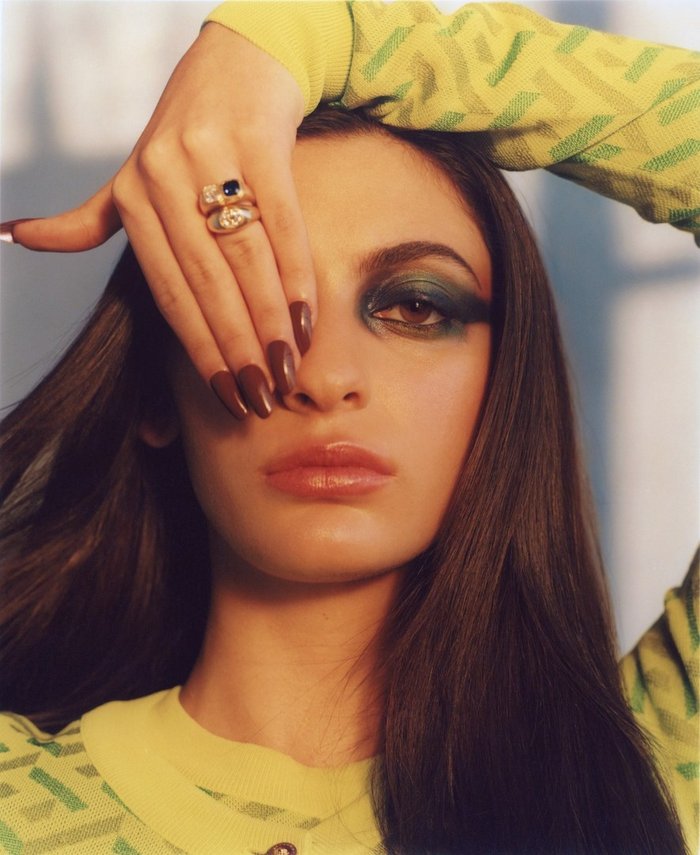 Glamour - Vicki King