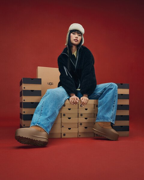 UGG Holiday - Wolfe + Von