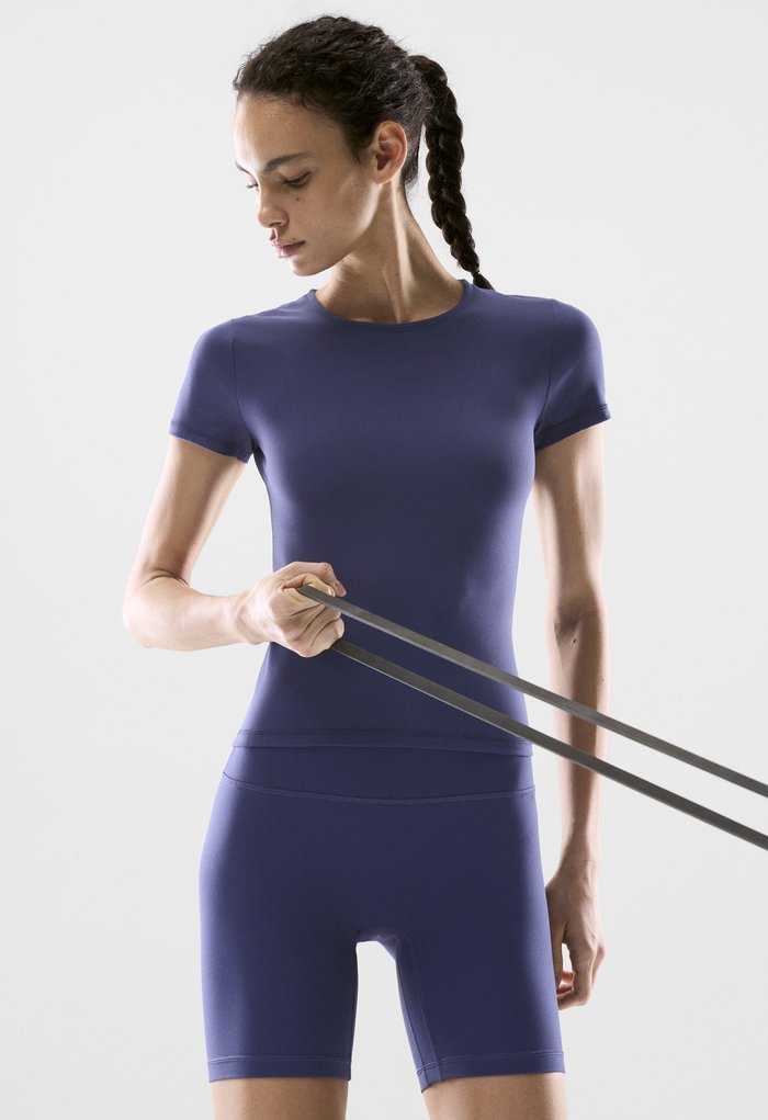 ARITZIA - César Buitrago